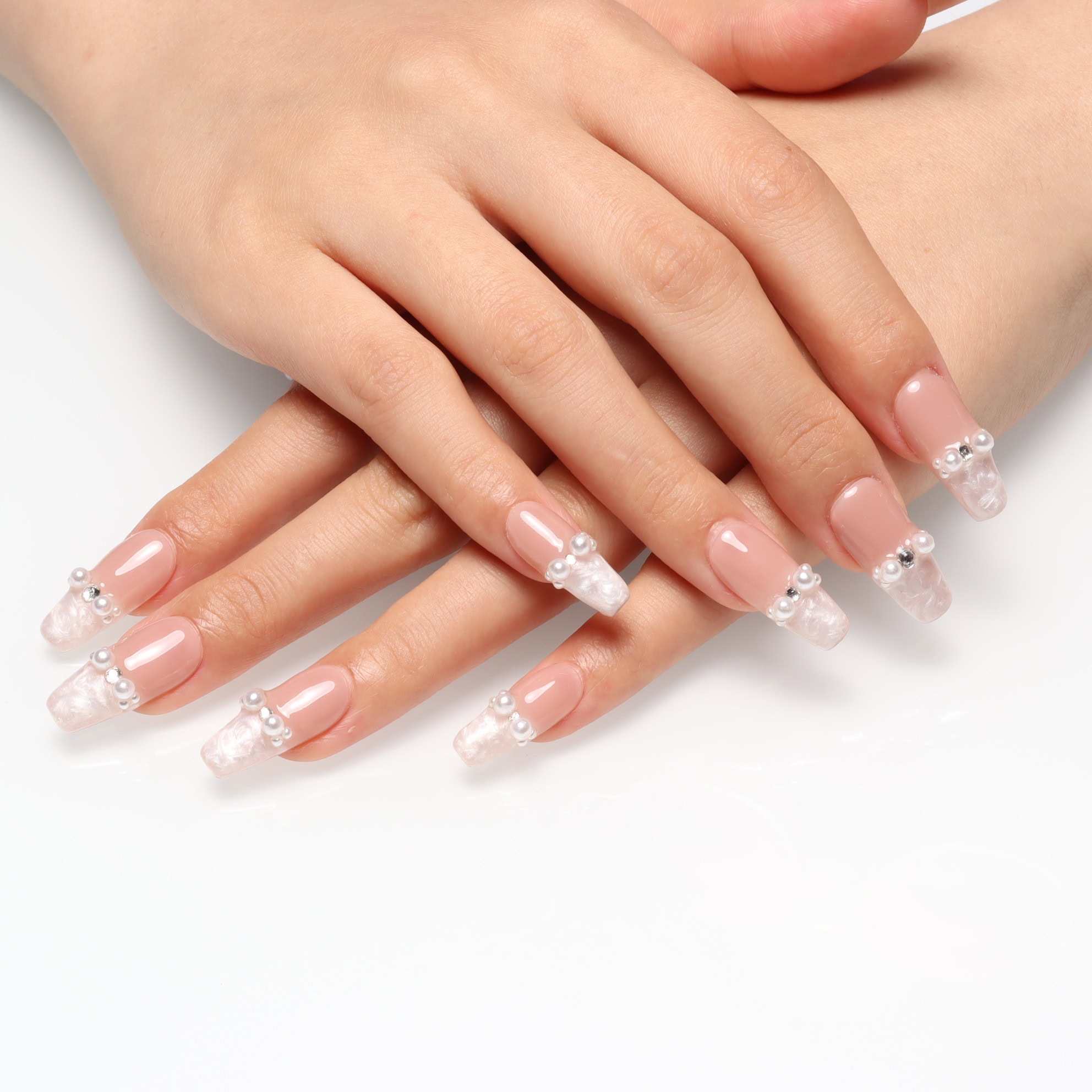 Press on nails 2021