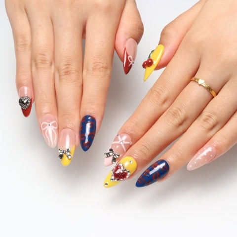 Press on nails 2031