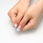 Press on nails 2077