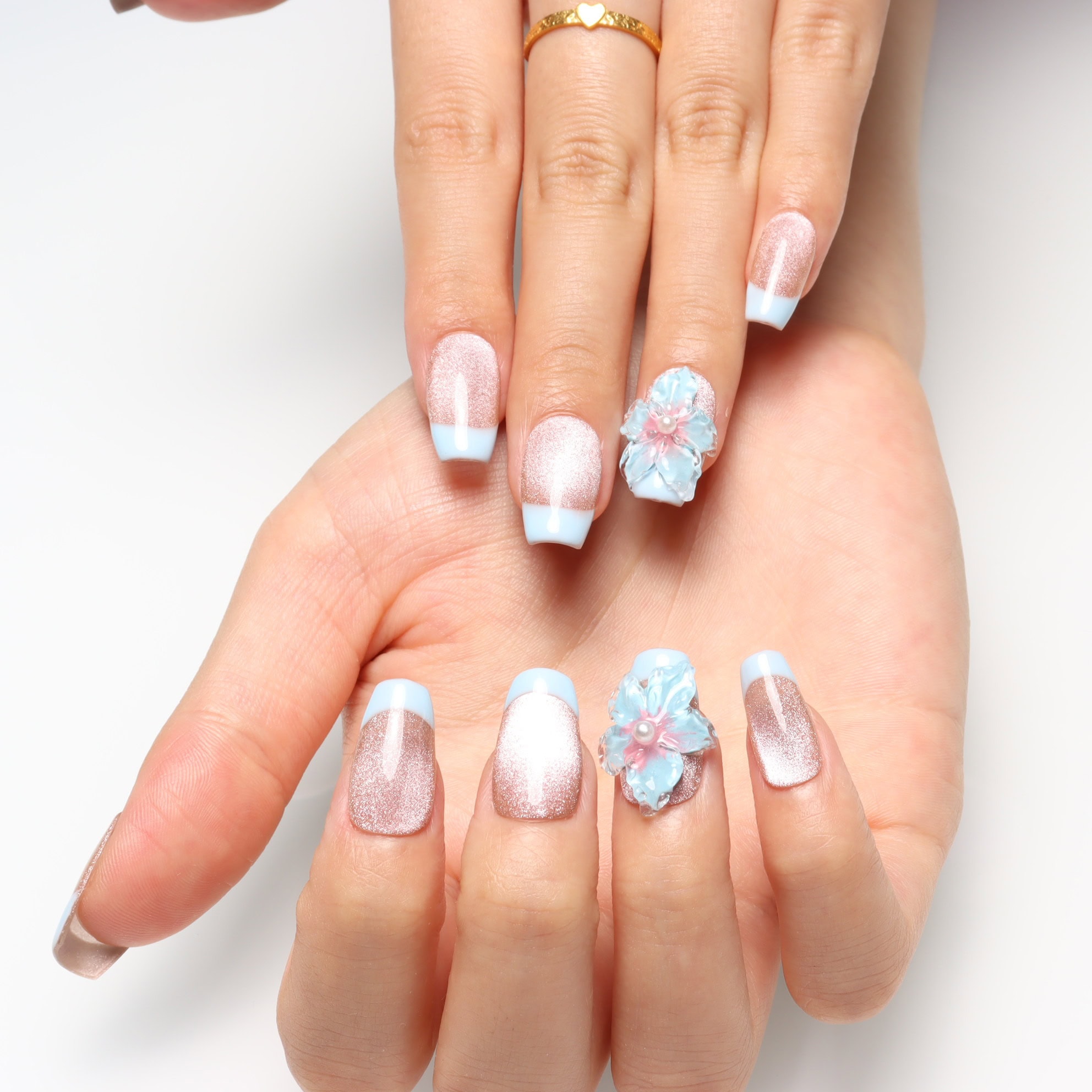 Press on nails 2086