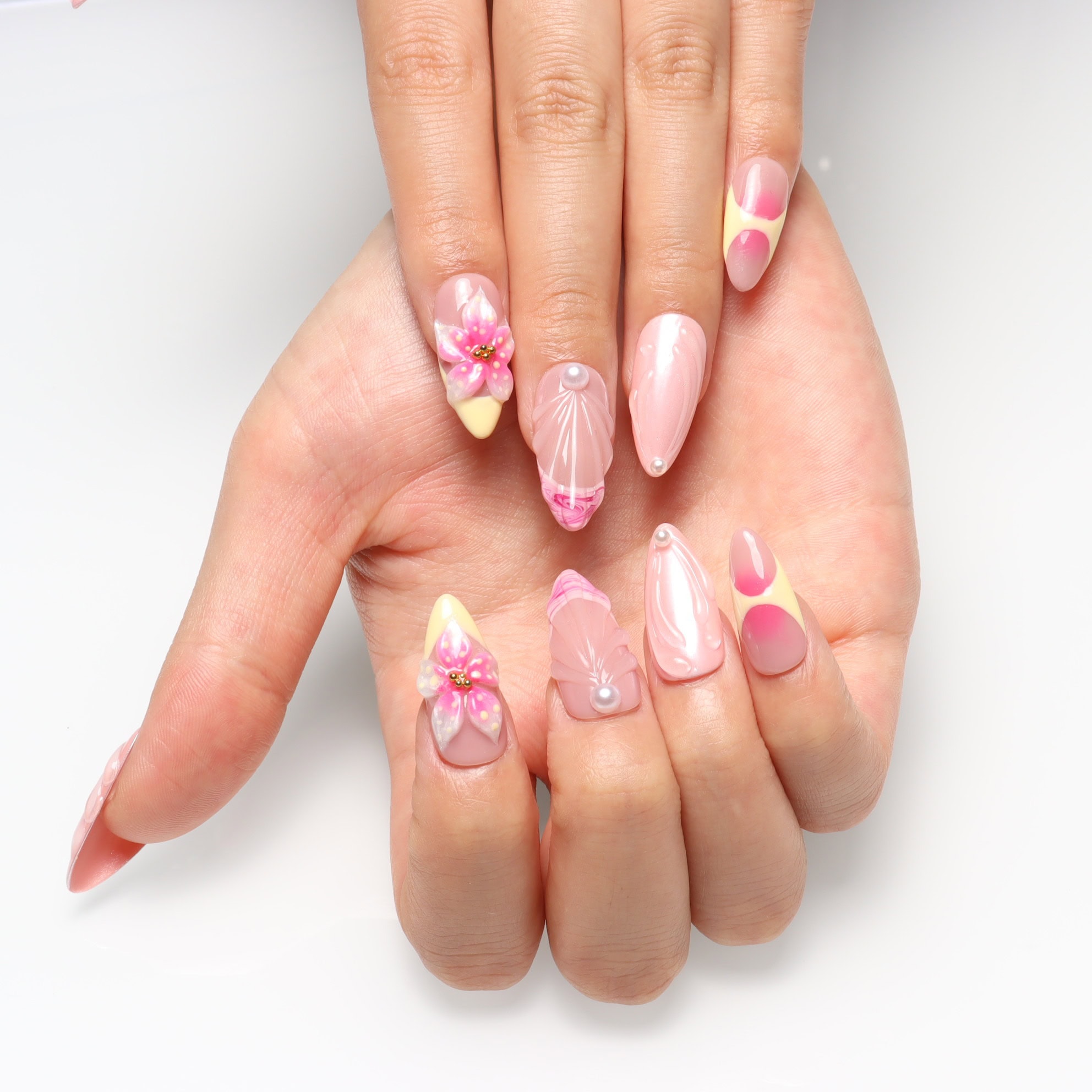 Press on nails 2115