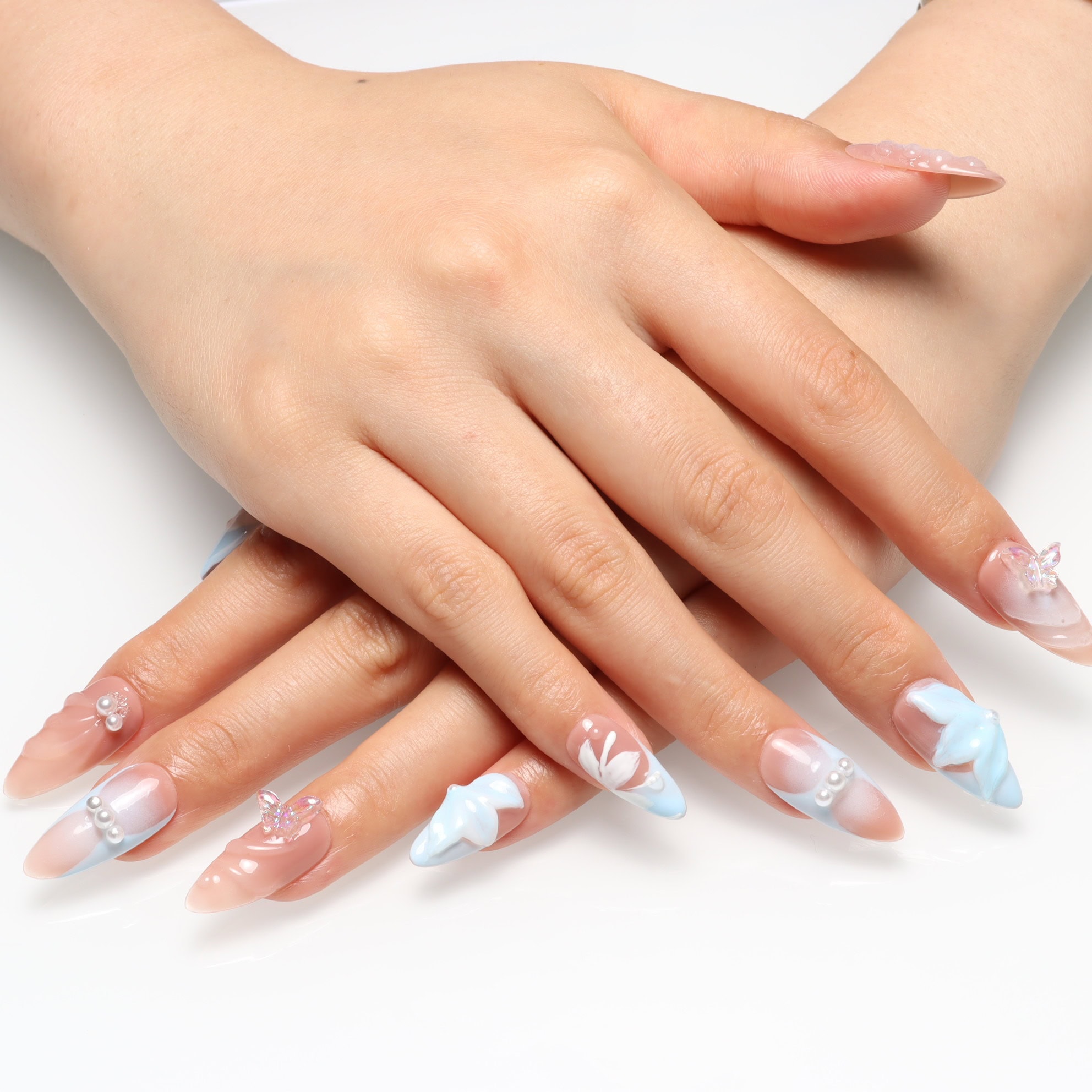 Press on nails 2131