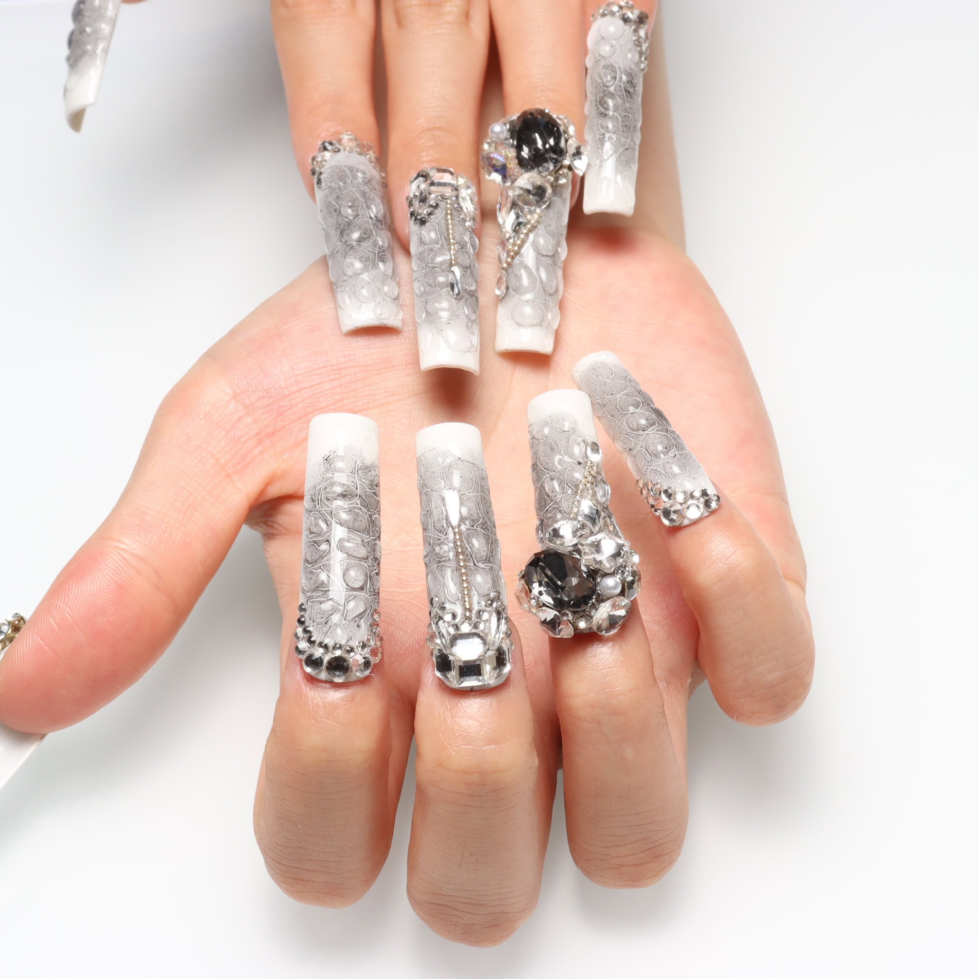 Press on nails 2271
