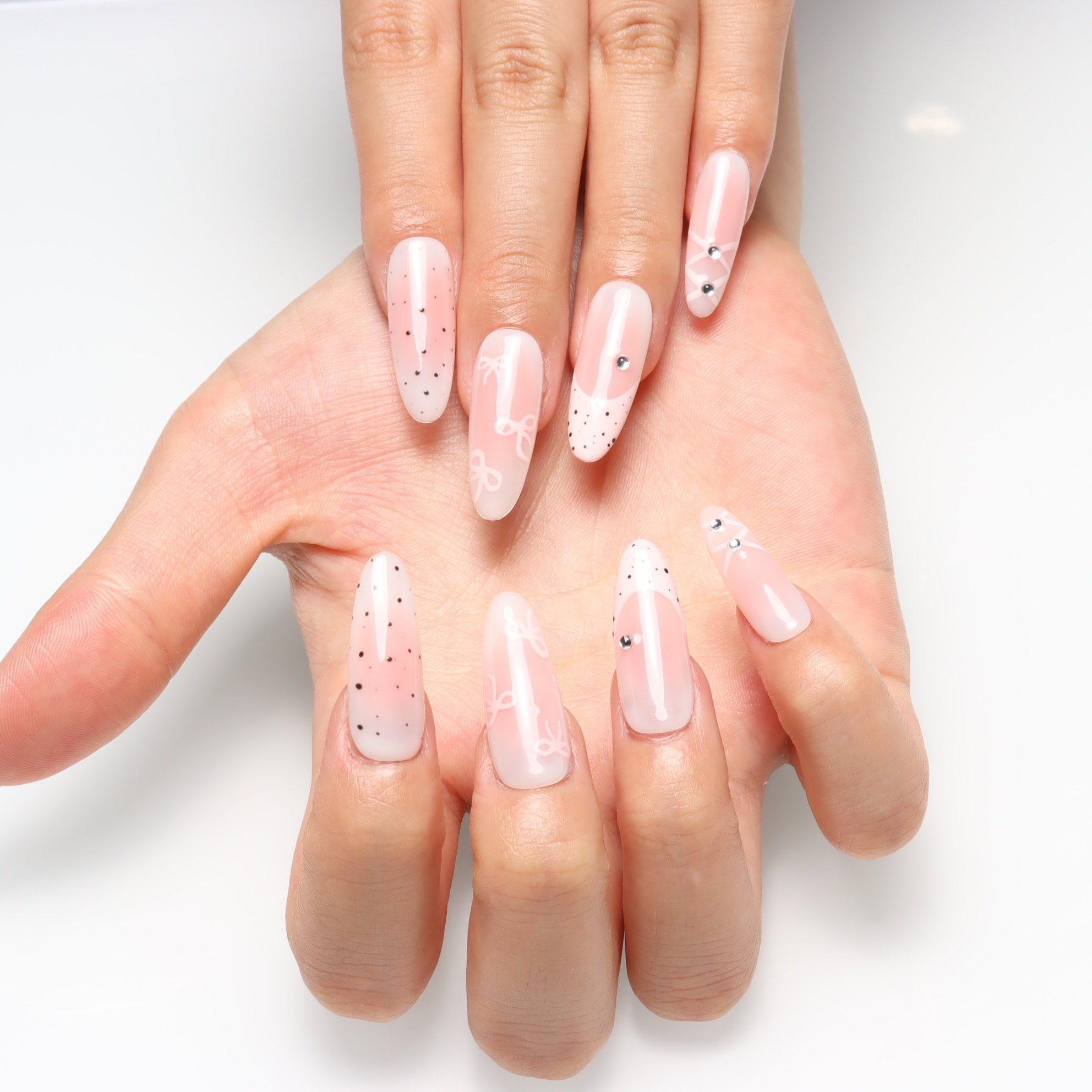Press on nails 2310