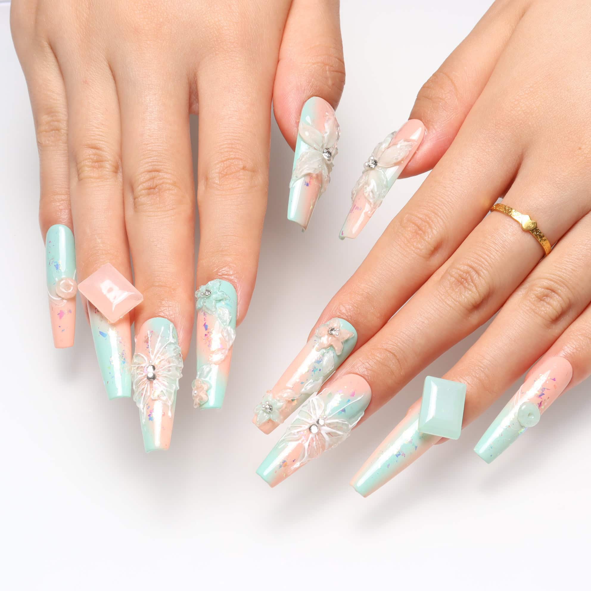 Press on nails 2331