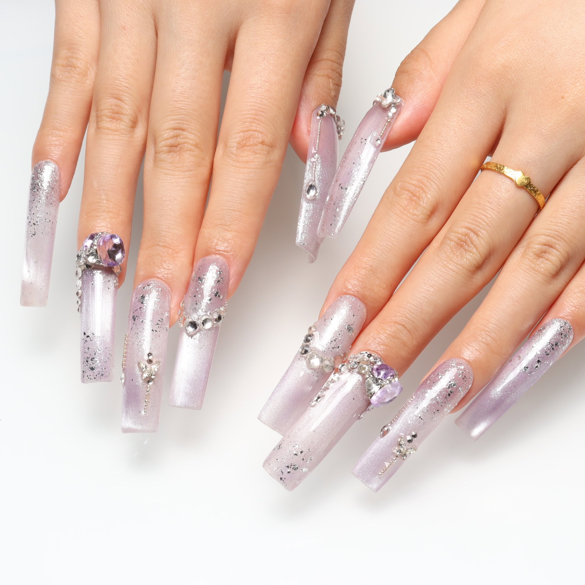 Press on nails 2338