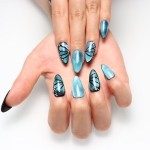 Press on nails 2390