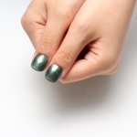 Press on nails 2424