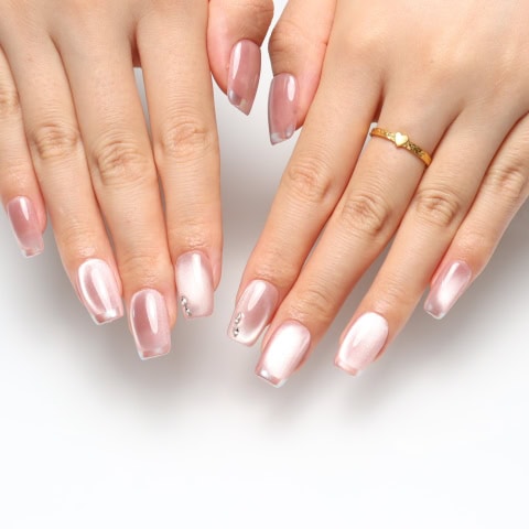 Press on nails 2483