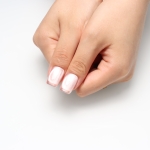 Press on nails 2485