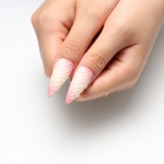 Press on nails 2526