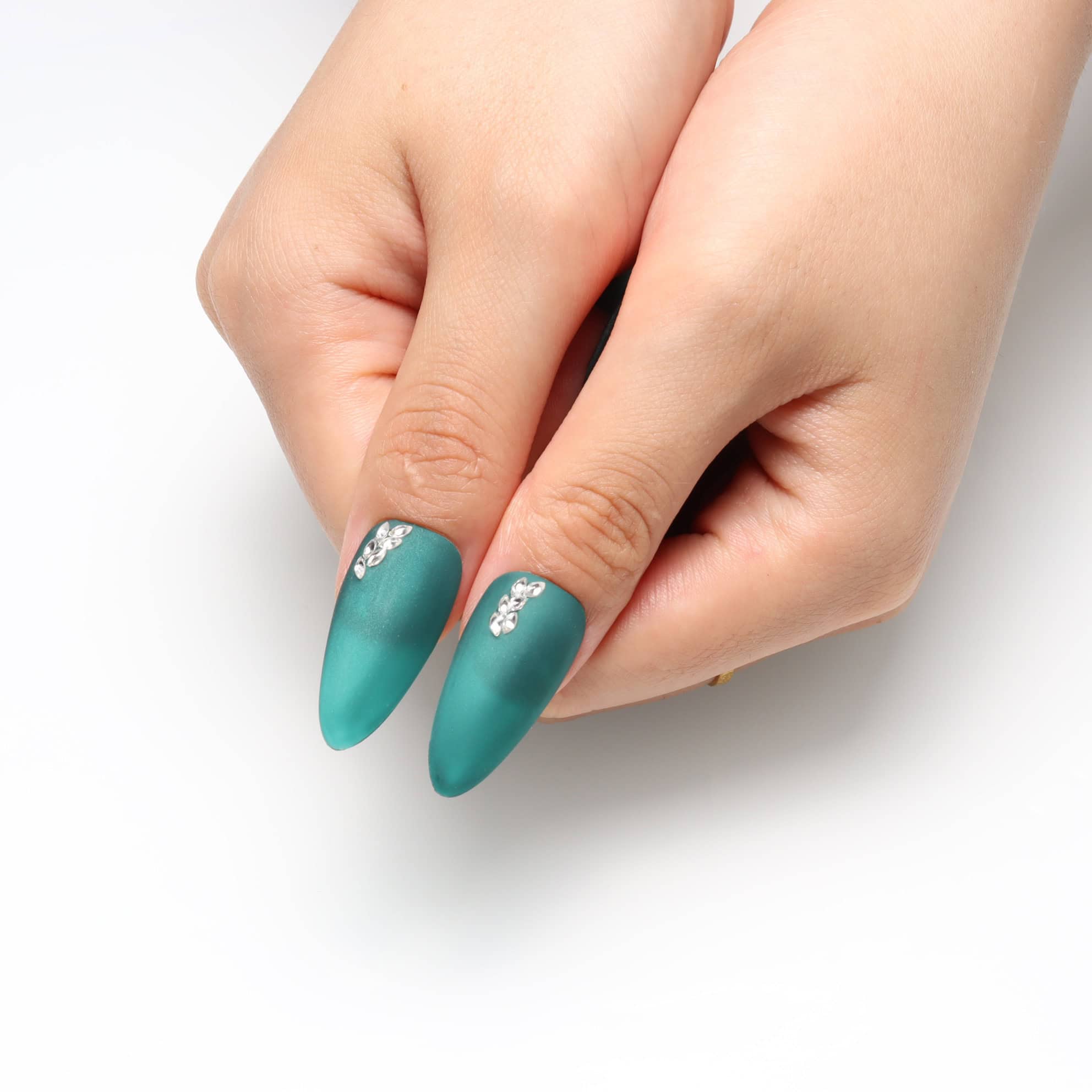 Press on nails 2536