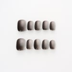 Press on nails 2692