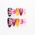 Press on nails 2714