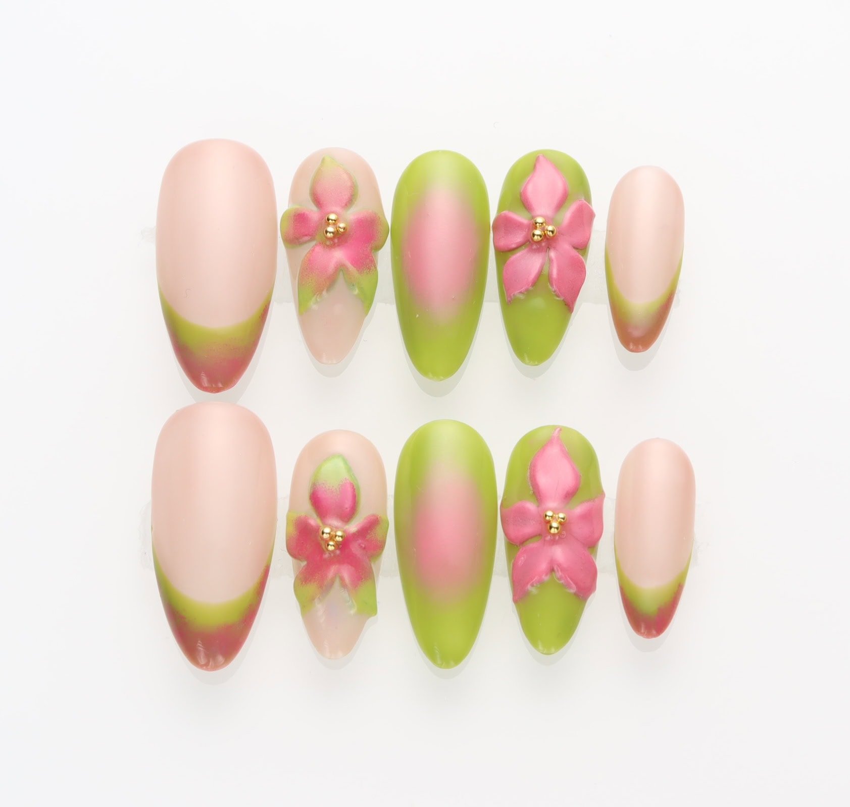 Press on nails 2775