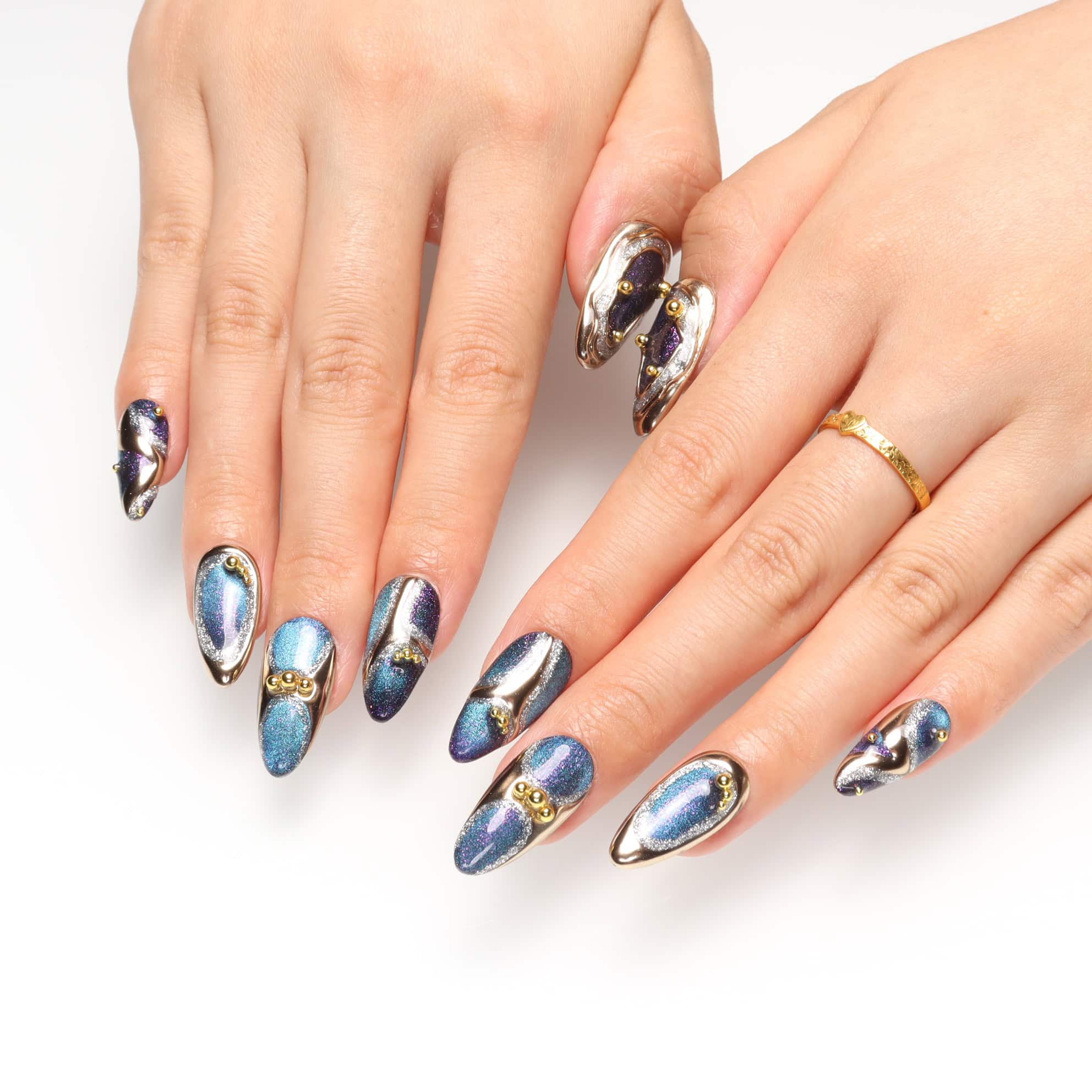 Press on nails 3044
