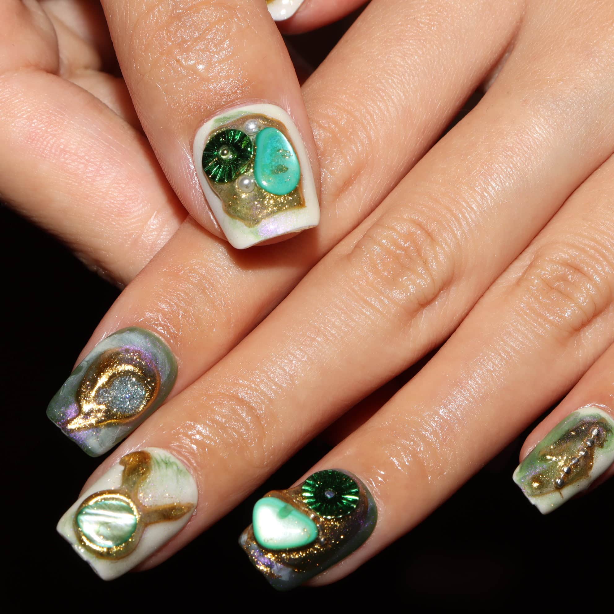 Press on nails 3298
