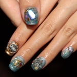 Press on nails 3323