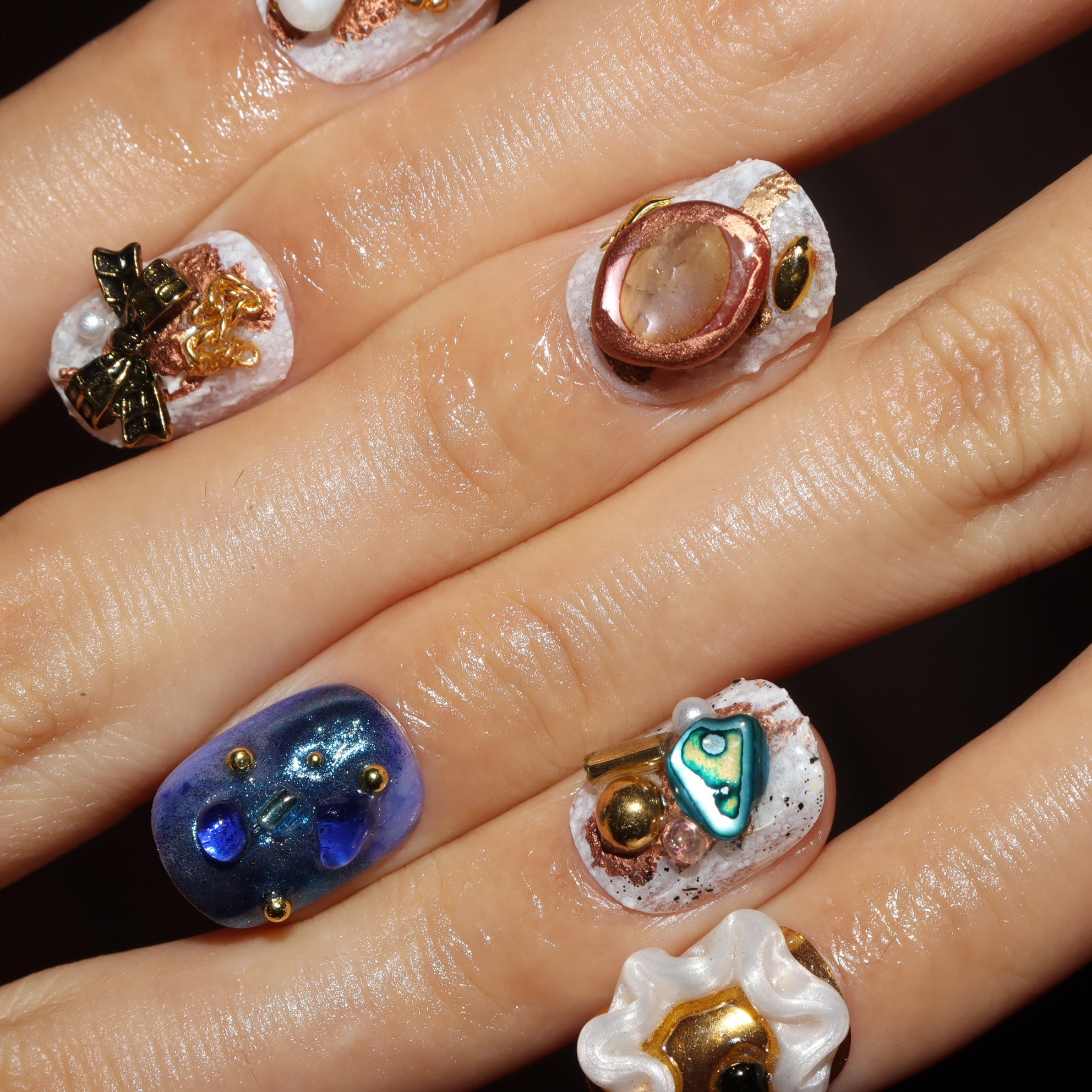 Press on nails 3395