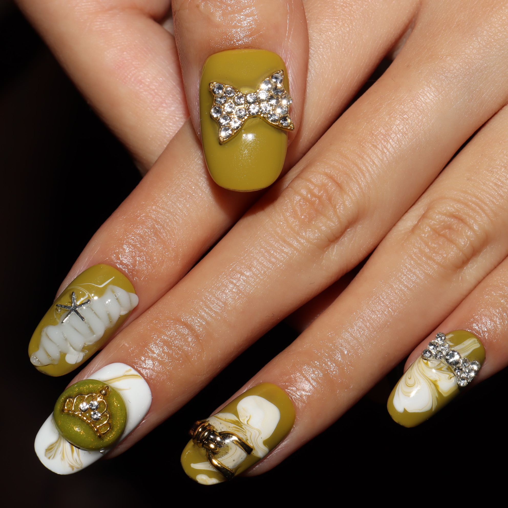 Press on nails 3429