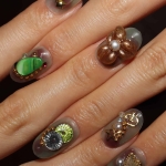 Press on nails 3592