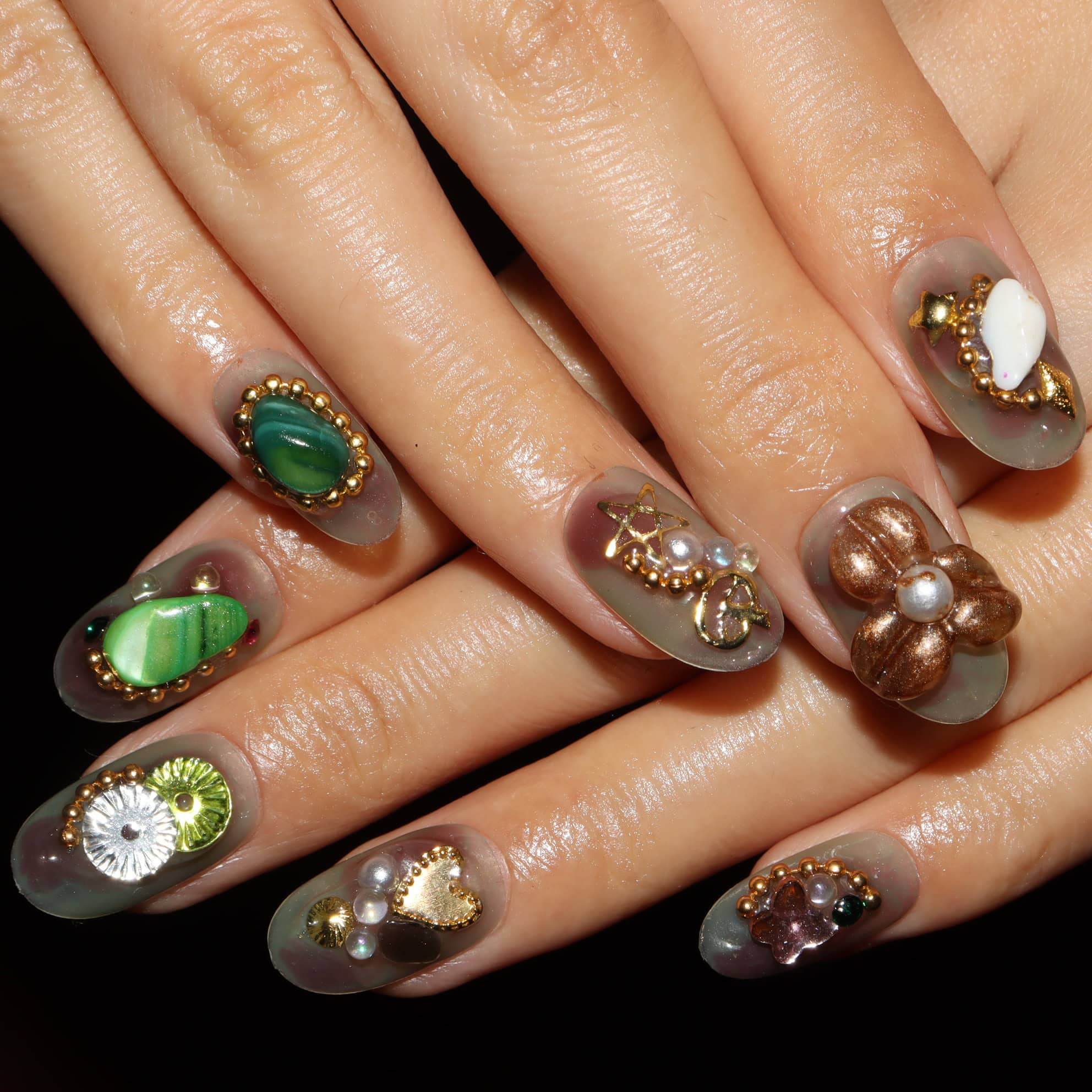 Press on nails 3593