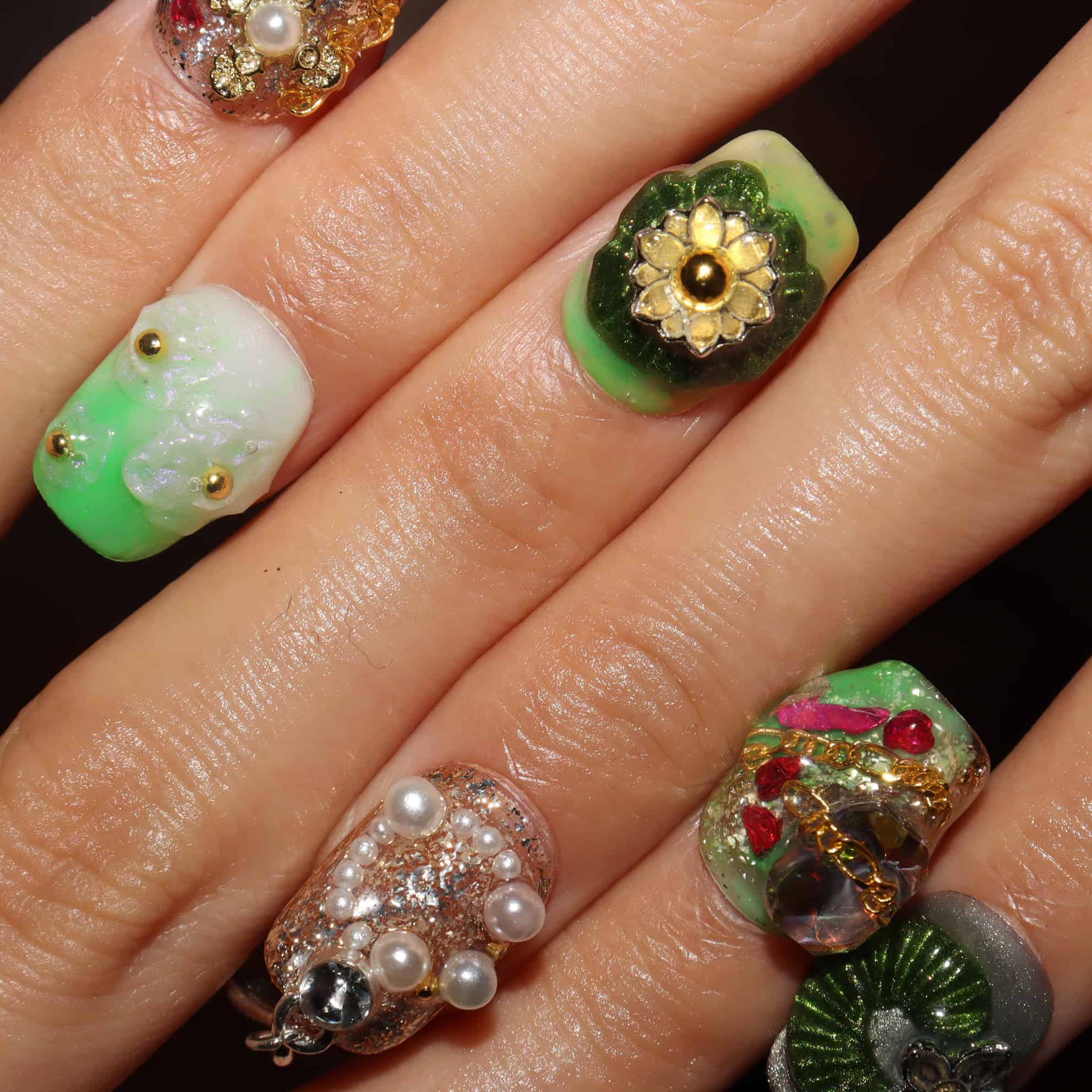 Press on nails 3689