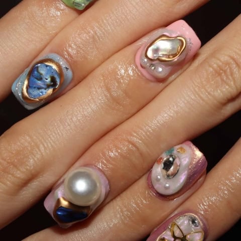 Press on nails 3702