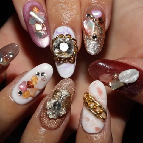 Press on nails 3739