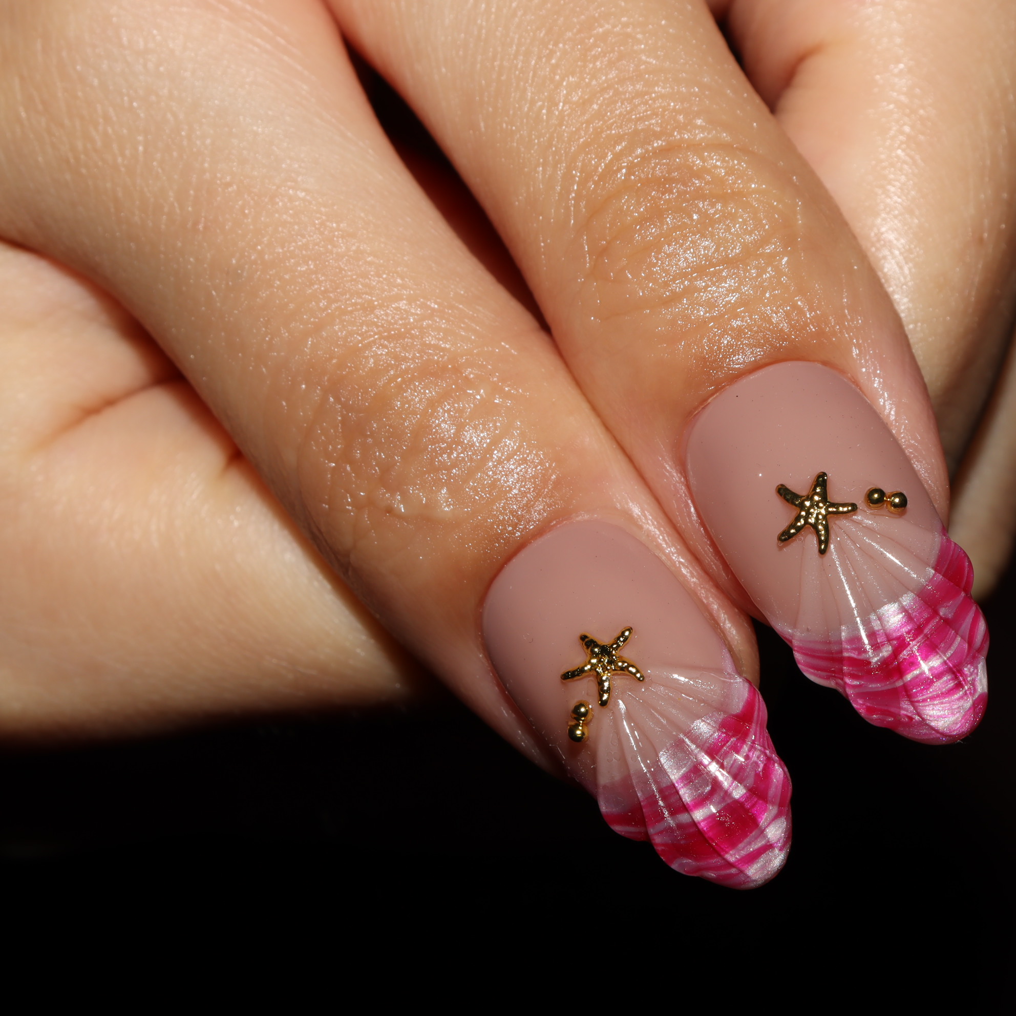 Press on nails 3883
